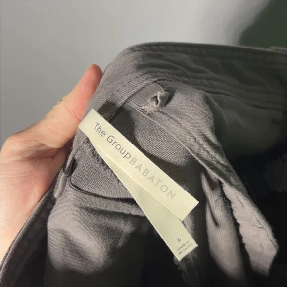 Aritzia The Group by Babaton Antares Pleated Pant Size 6 - Picture 4 of 4